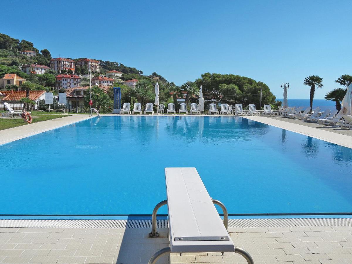 Apartment Le Margherite - Slr261 By Interhome Costarainera Exterior photo