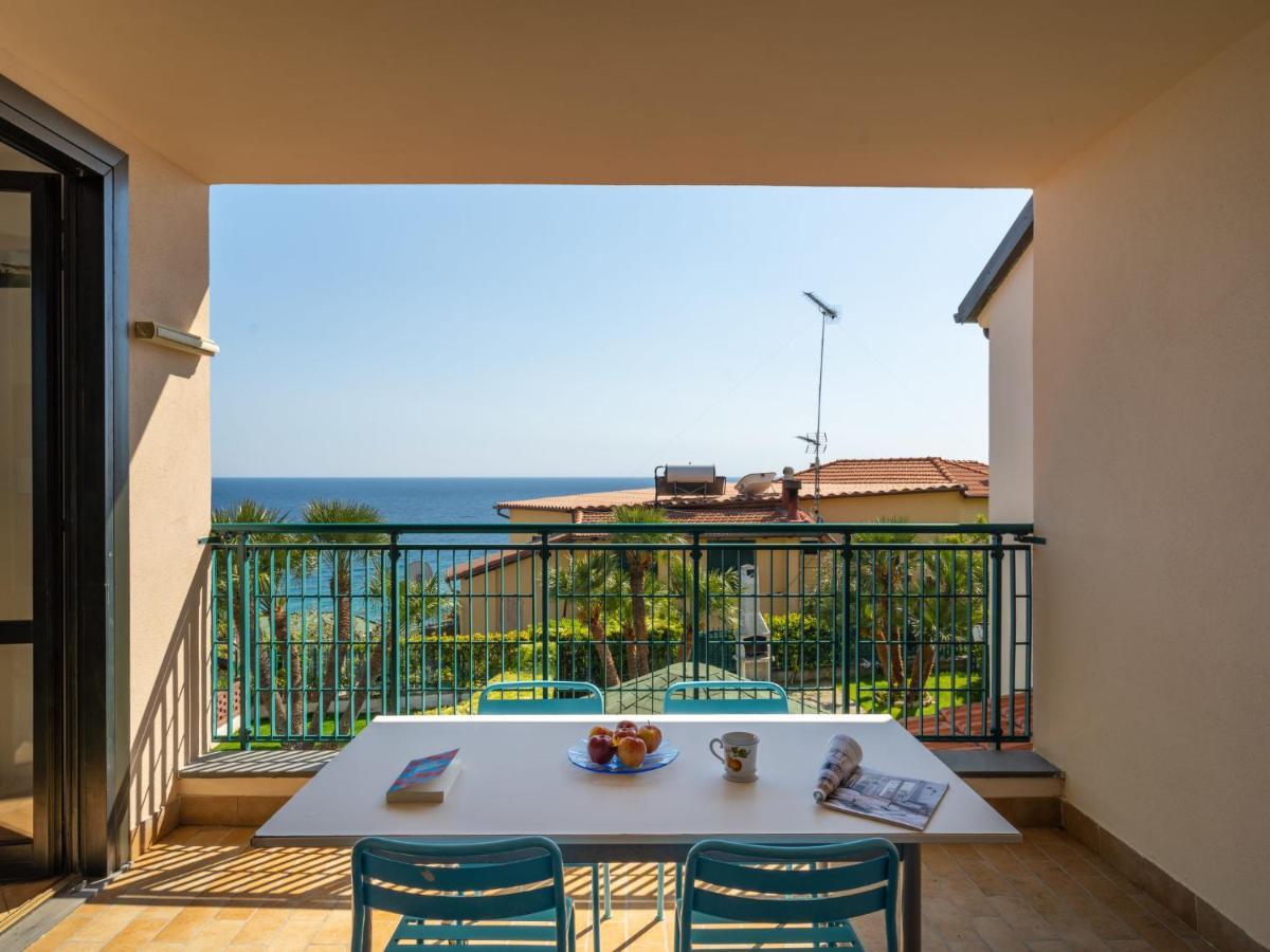 Apartment Le Margherite - Slr261 By Interhome Costarainera Exterior photo